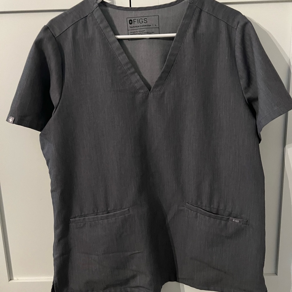 Figs Graphite Scrubs Large Gem